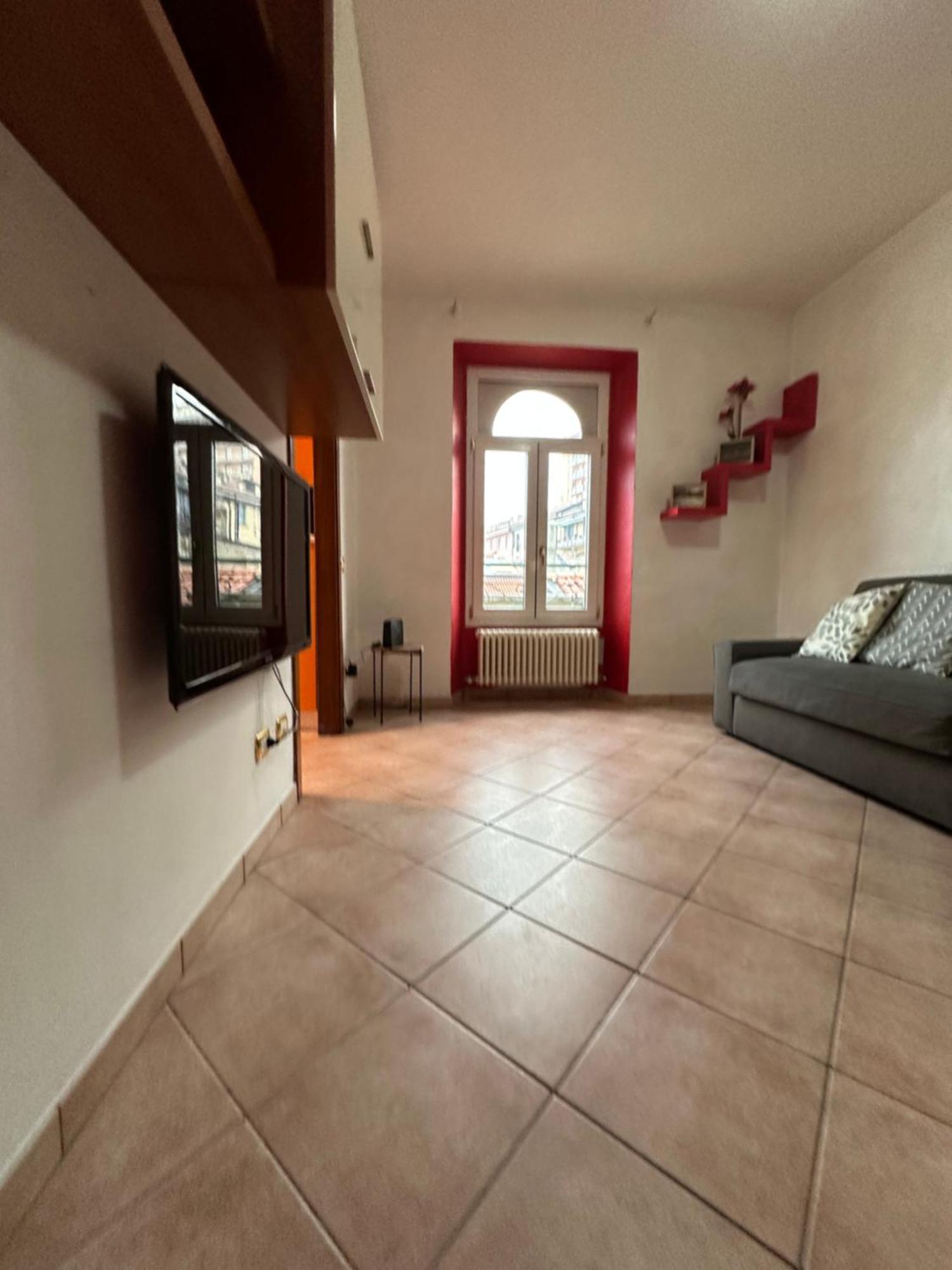 Comfy Apartment In Lecco 2 Exterior photo